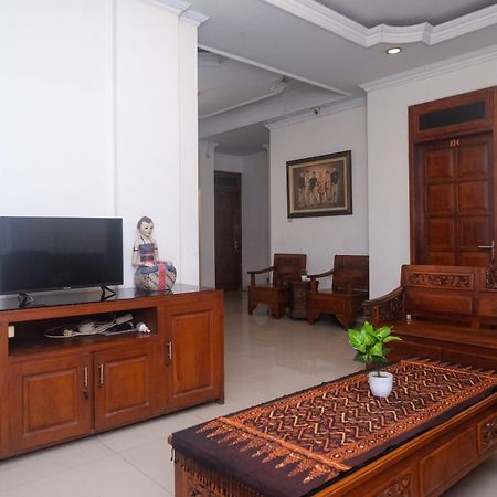 Urbanview Hotel Pondok Anggun Yogyakarta By Reddoorz Maguwo Exterior foto
