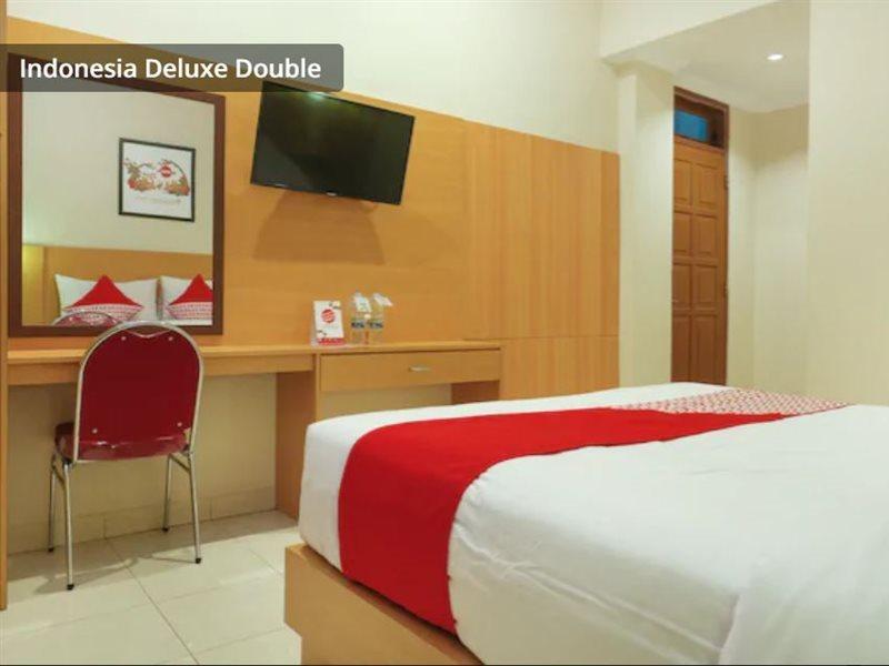 Urbanview Hotel Pondok Anggun Yogyakarta By Reddoorz Maguwo Exterior foto