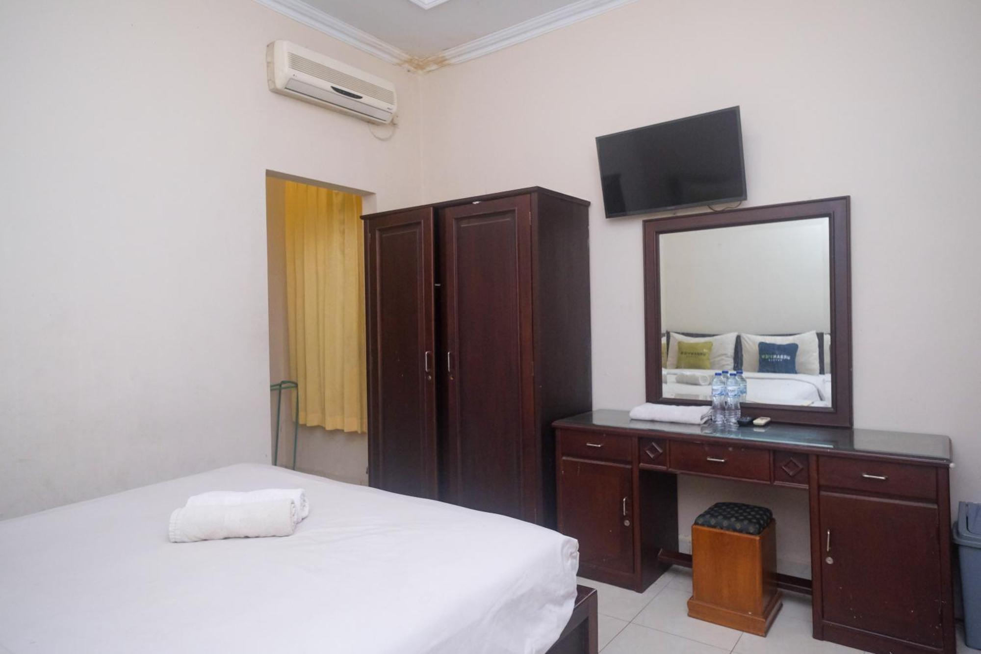 Urbanview Hotel Pondok Anggun Yogyakarta By Reddoorz Maguwo Exterior foto